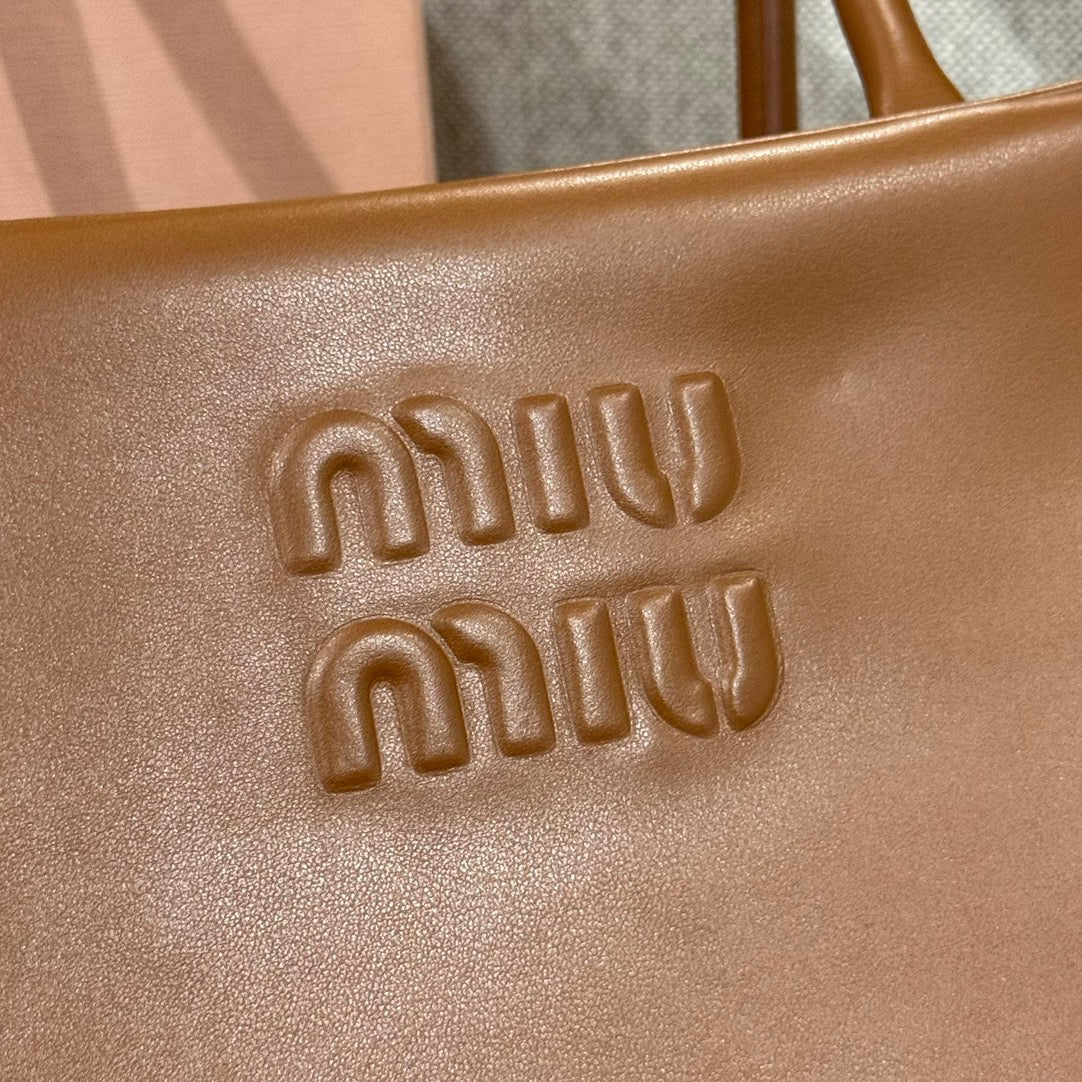 MIU MIU BEAU LARGE LEATHER BAG