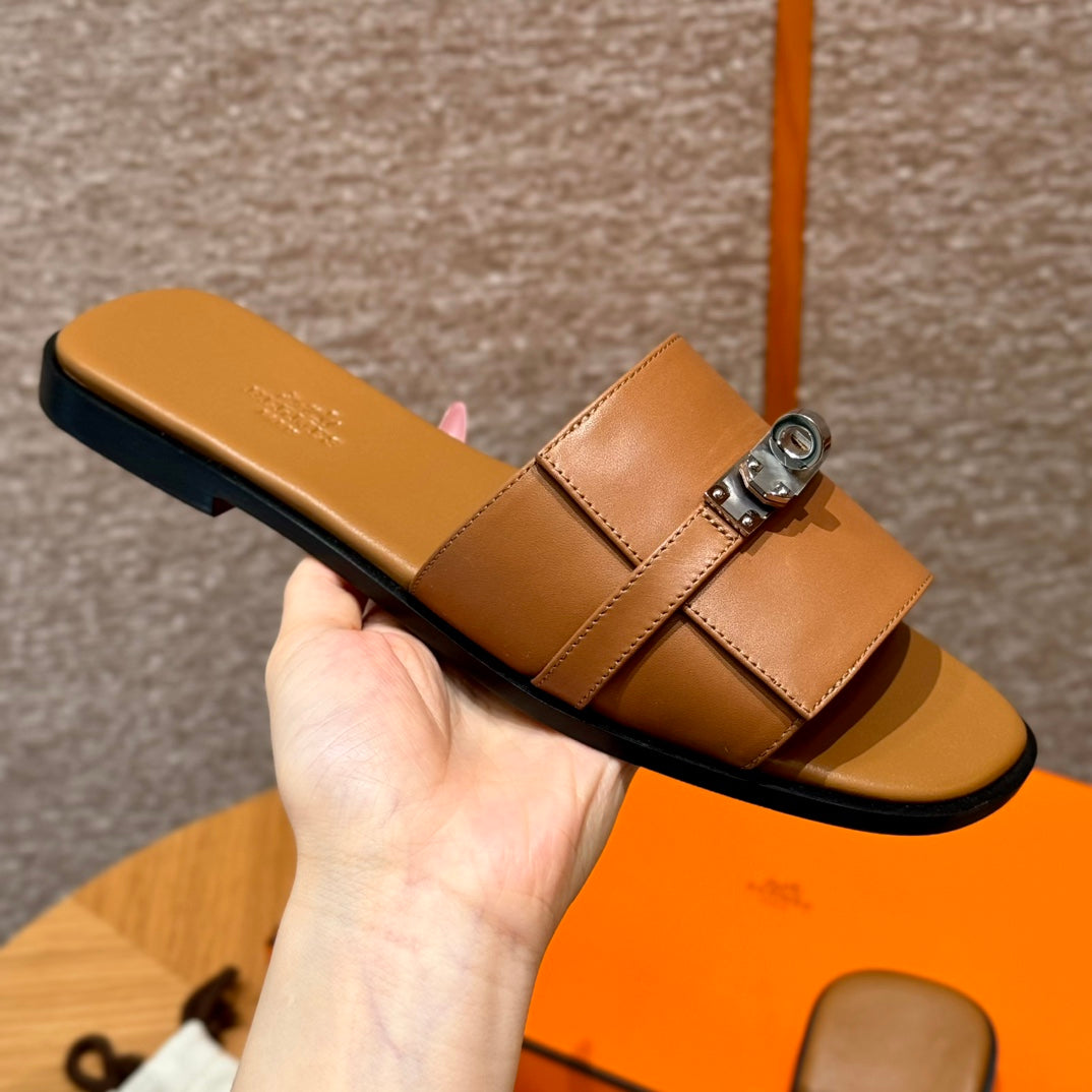 GUILIA SANDAL