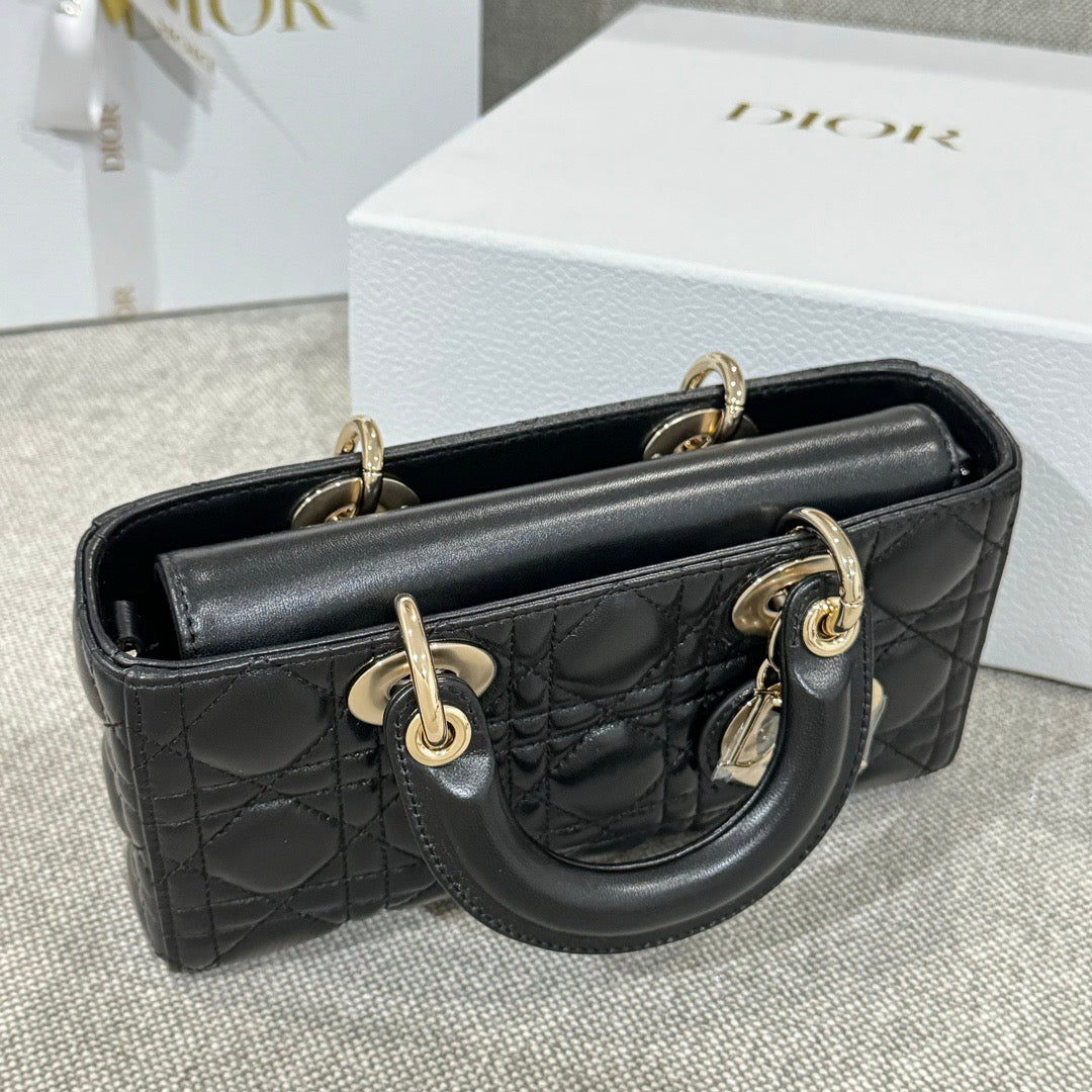 D joy 22 cm