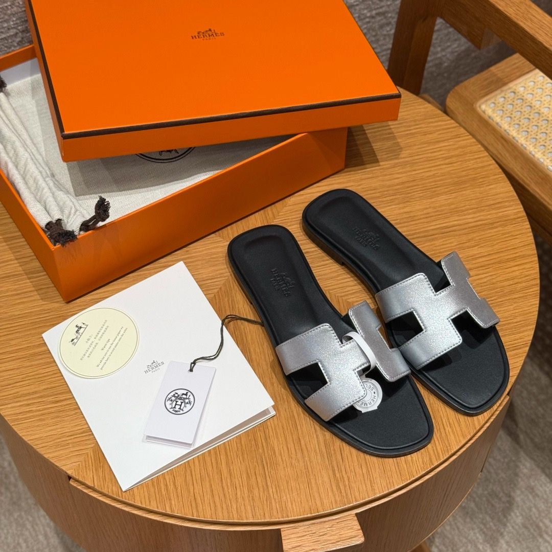 ORAN SANDAL