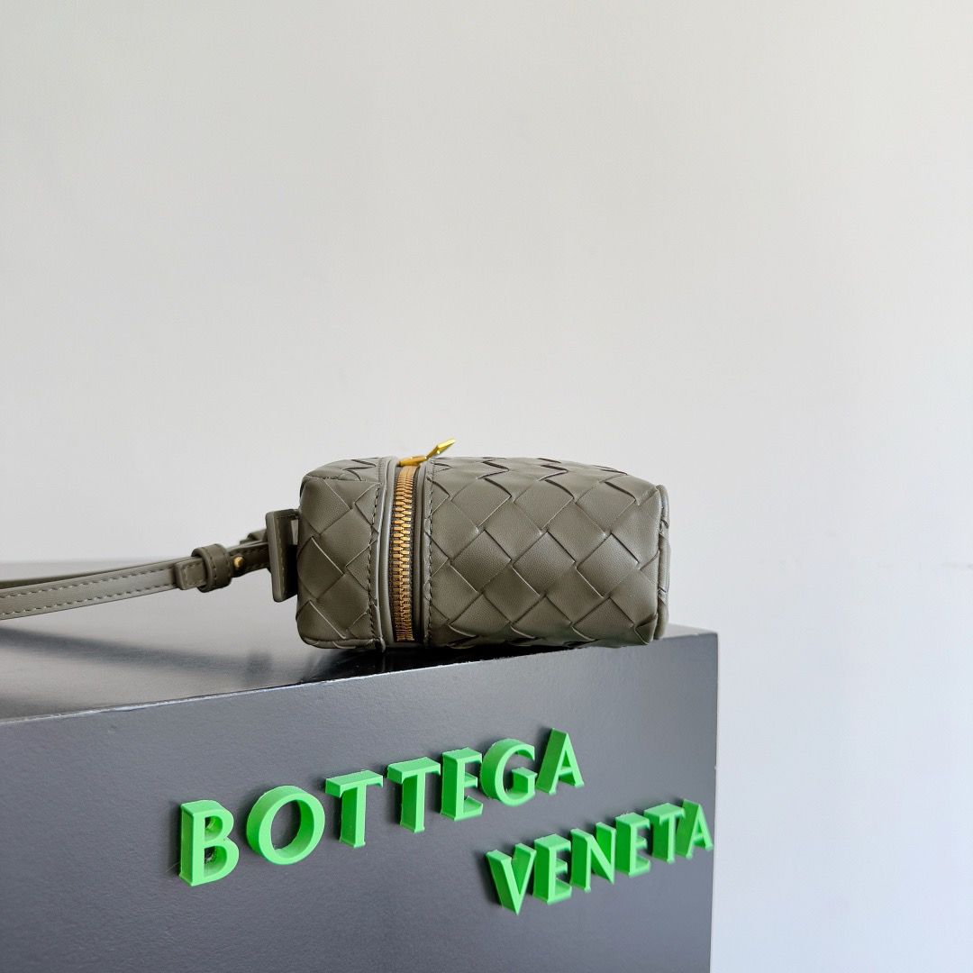 Bottaga veneta 24