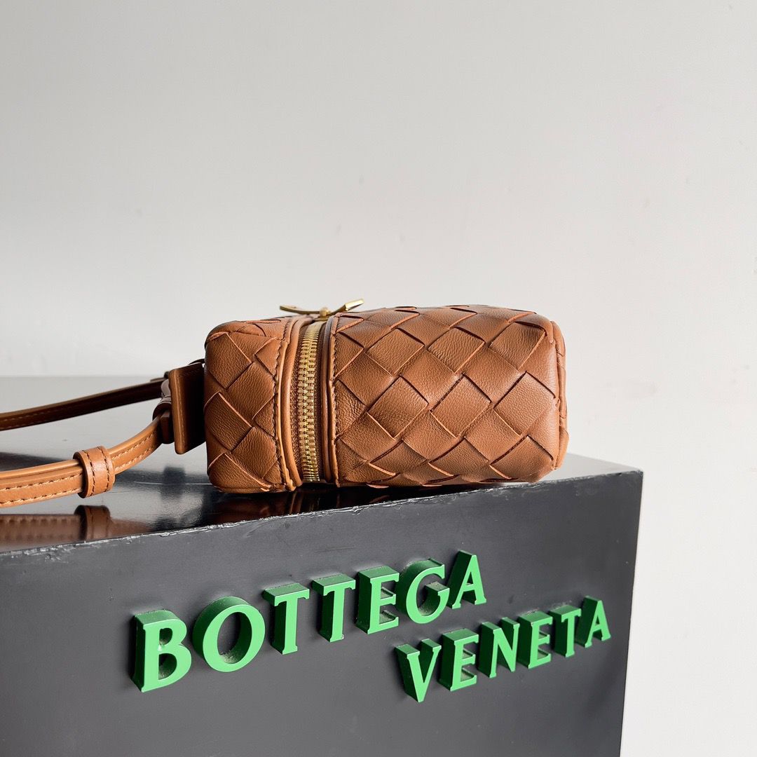 Bottaga veneta 24