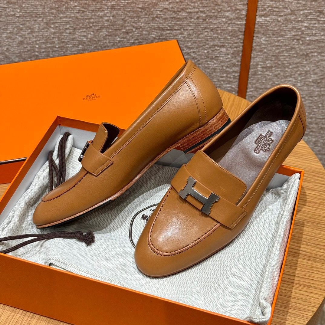 ROYAL LOAFER SILVER HARDWARE