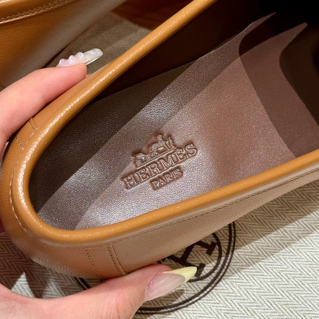 ROYAL LOAFER SILVER HARDWARE