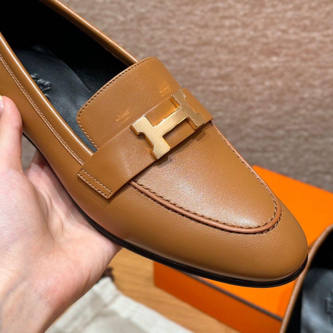 ROYAL LOAFER GOLD HARDWARE