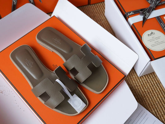 ORAN SANDAL