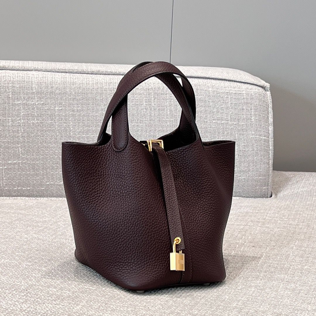 Picotin 18 Rouge Selliere Gold Hardware