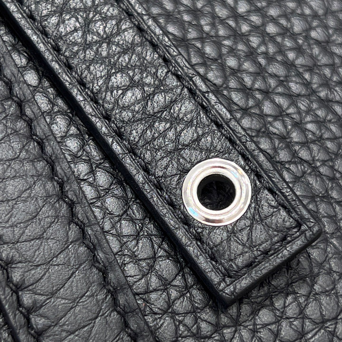Picotin 18 Noir Black Silver Hardware