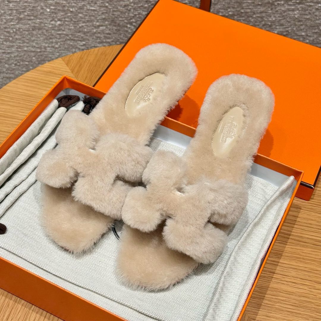 181 Oran WoolSkin