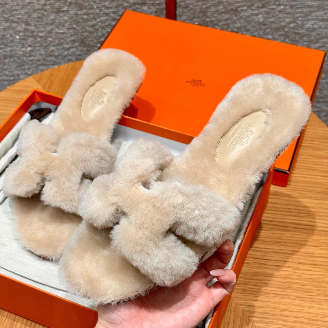 181 Oran WoolSkin
