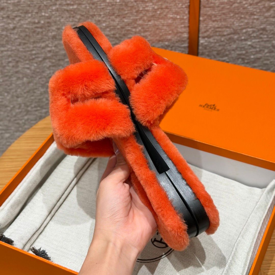 181 Oran WoolSkin