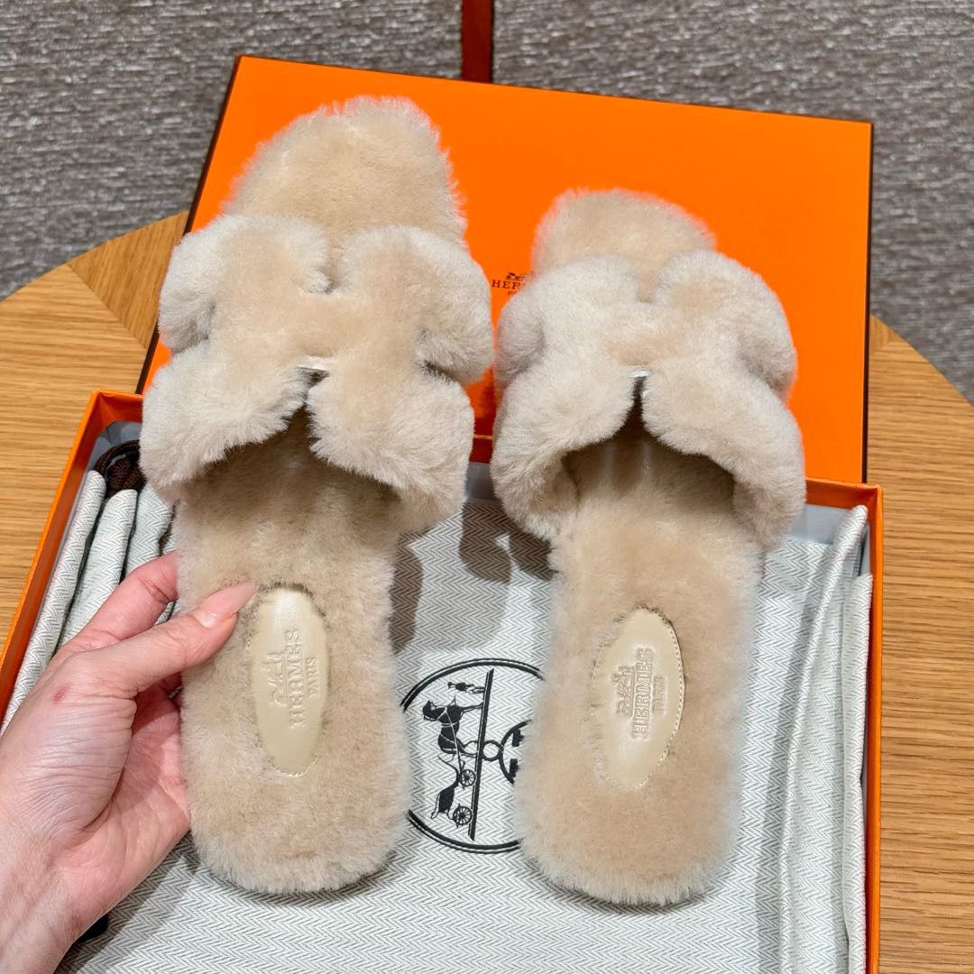 181 Oran WoolSkin