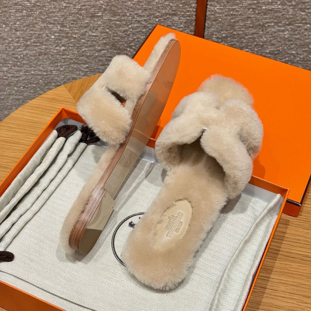 181 Oran WoolSkin