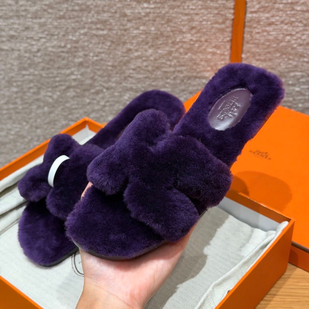 181 Oran WoolSkin