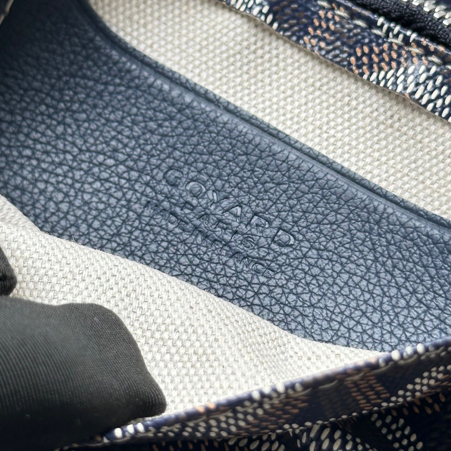 Plumet Pocket Wallet
