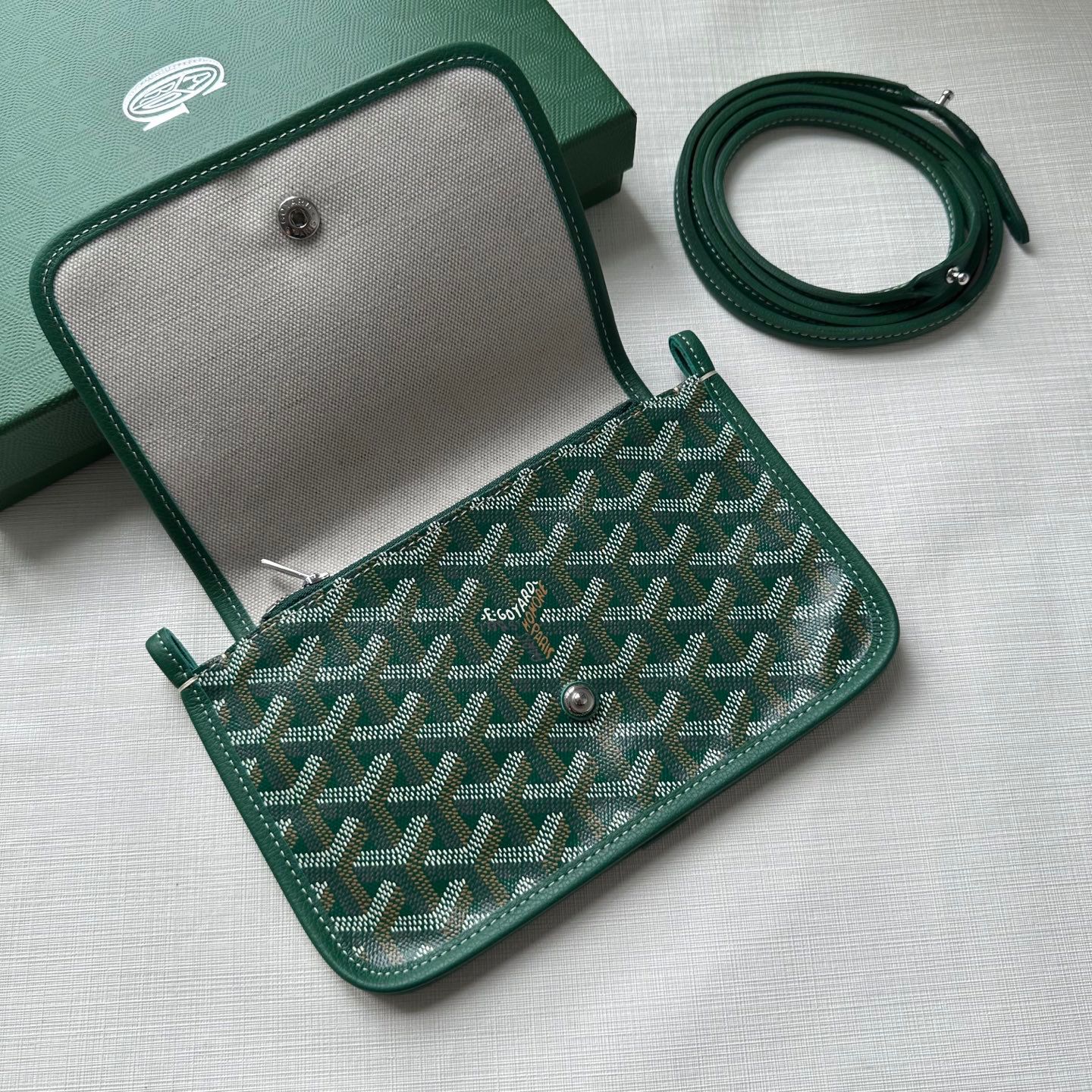 Plumet Pocket Wallet