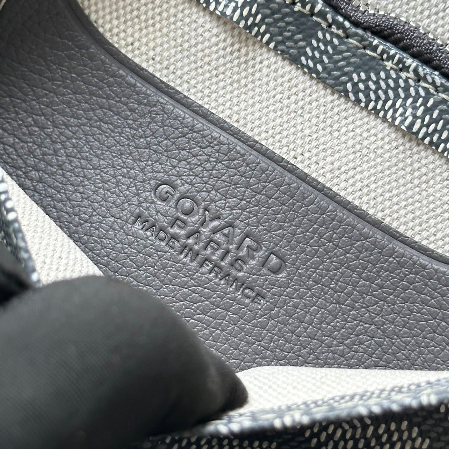 Plumet Pocket Wallet