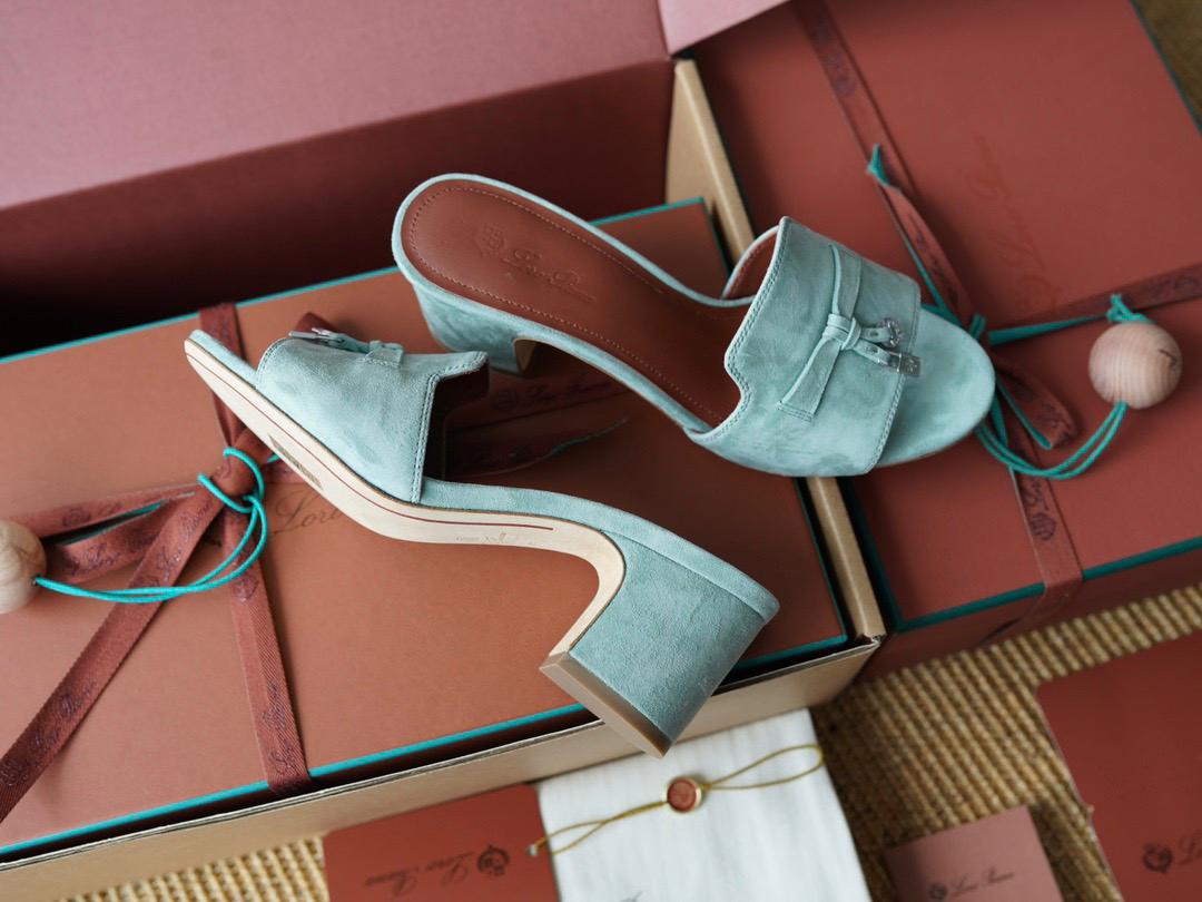 LORO SUMMER CHARMS SANDAL HEELED
