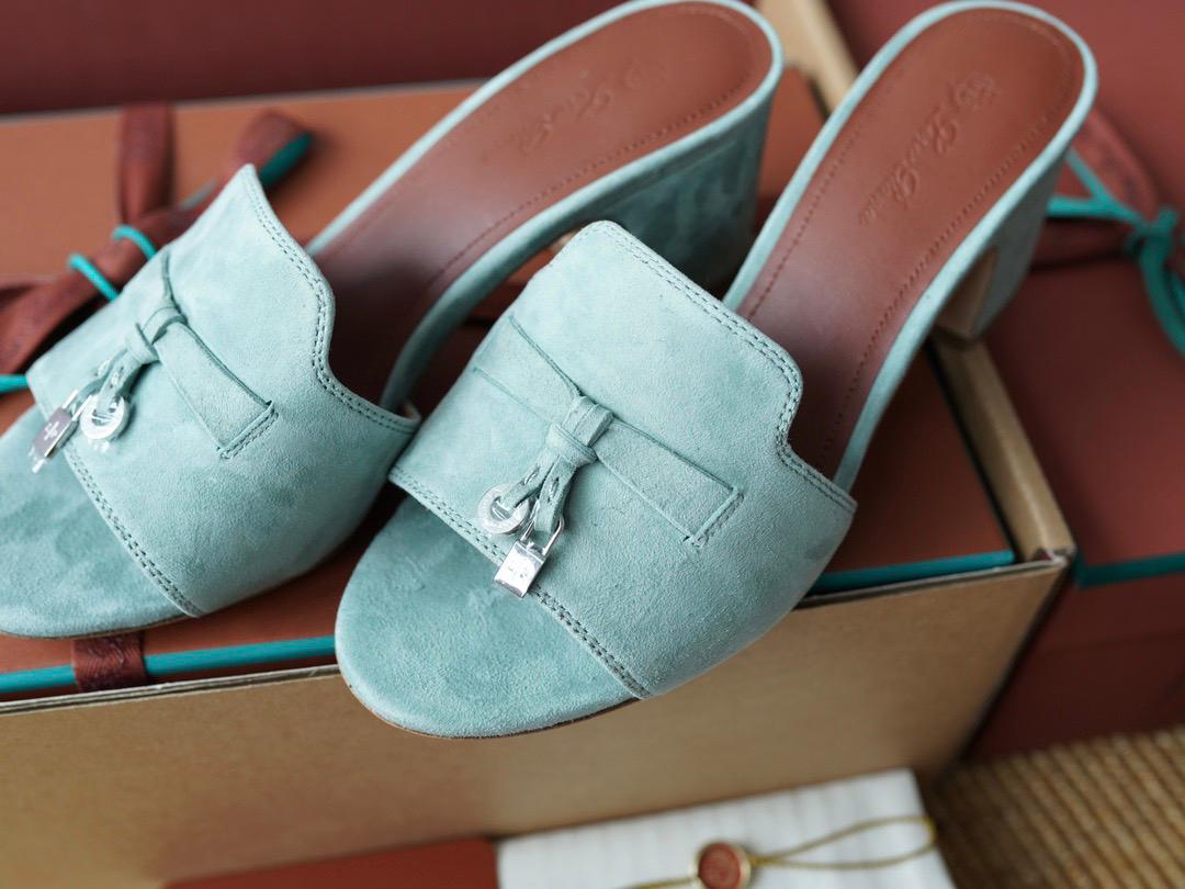 LORO SUMMER CHARMS SANDAL HEELED