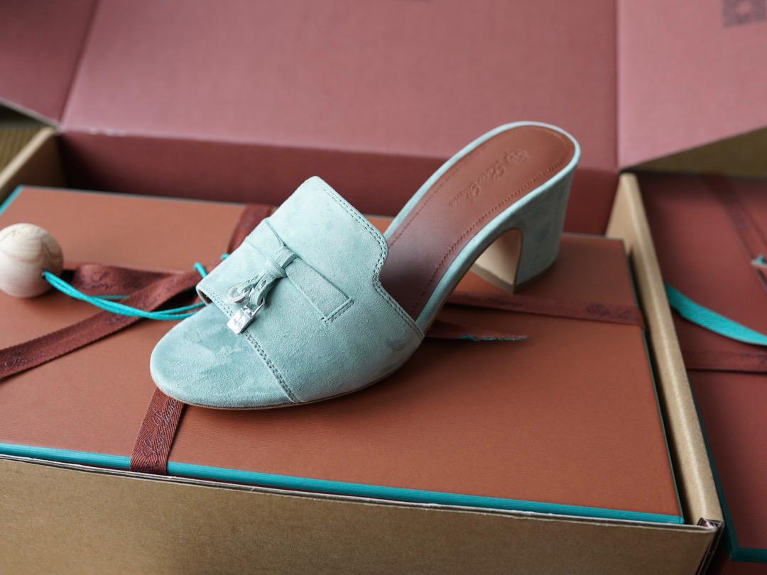 LORO SUMMER CHARMS SANDAL HEELED