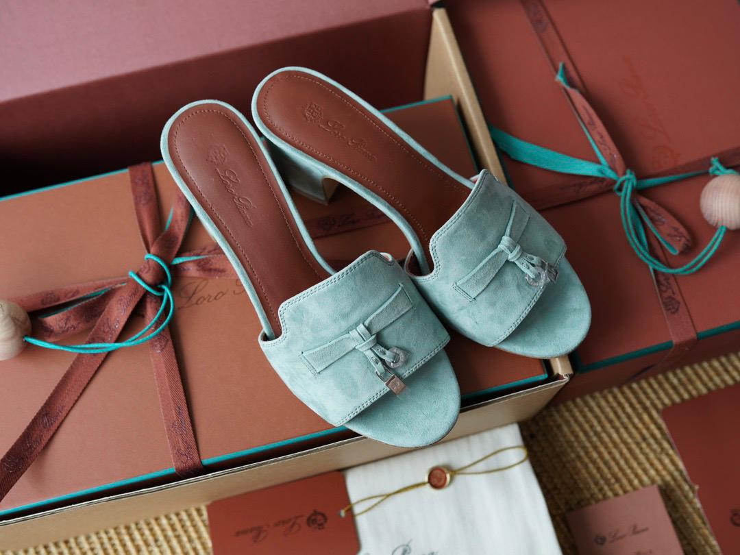 LORO SUMMER CHARMS SANDAL HEELED