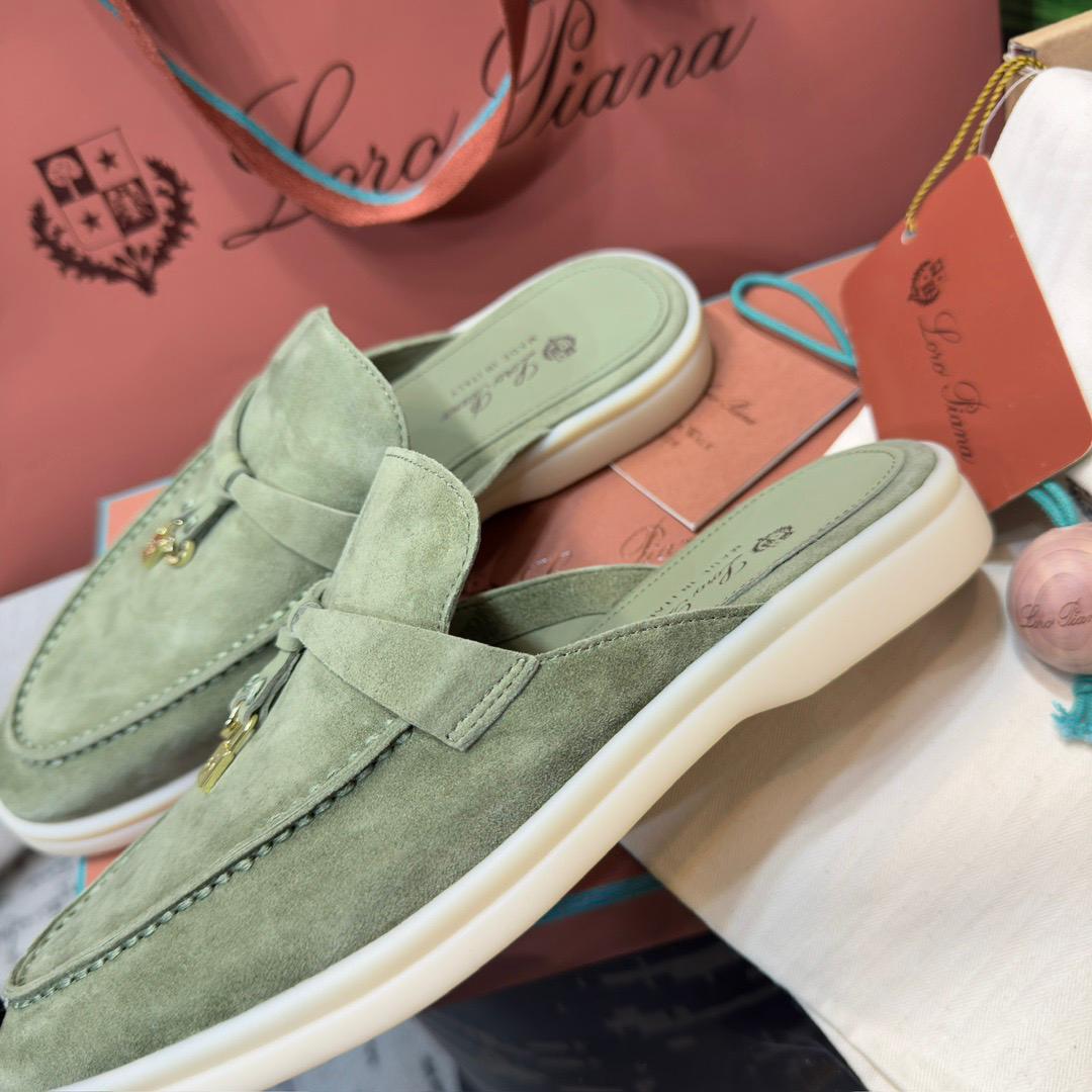 LORO SUMMER CHARM