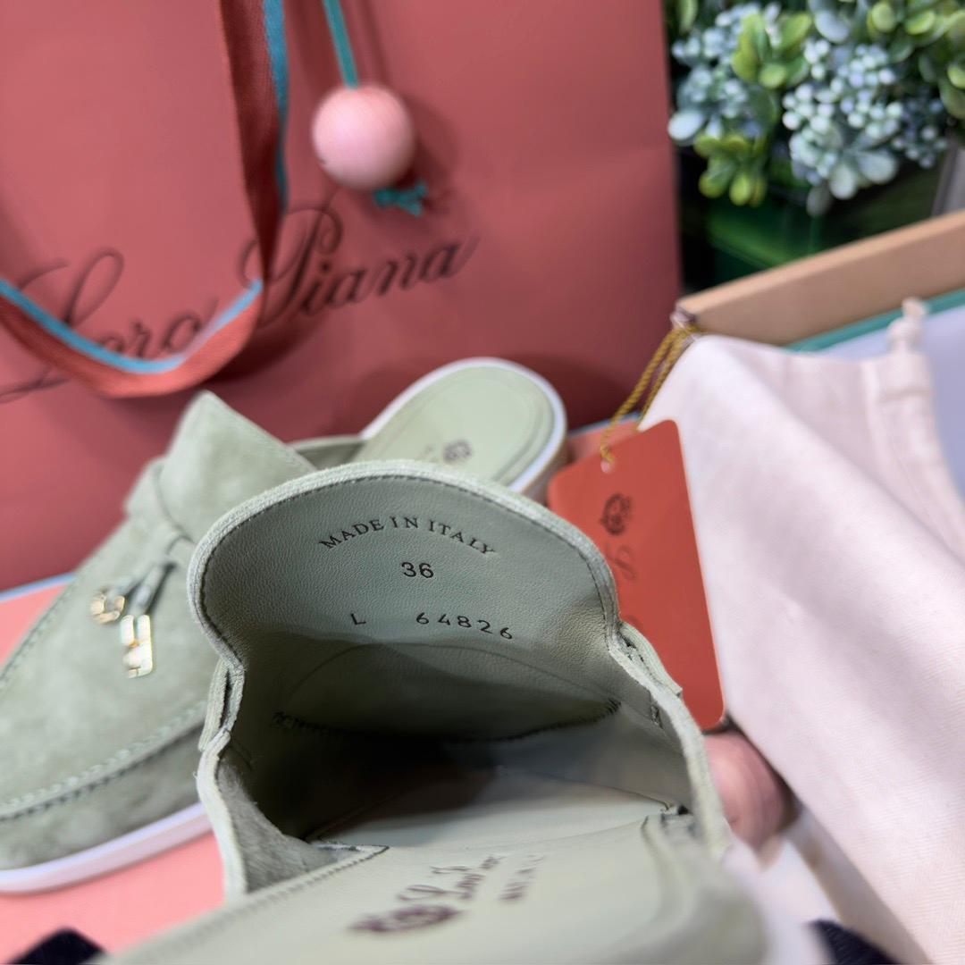 LORO SUMMER CHARM