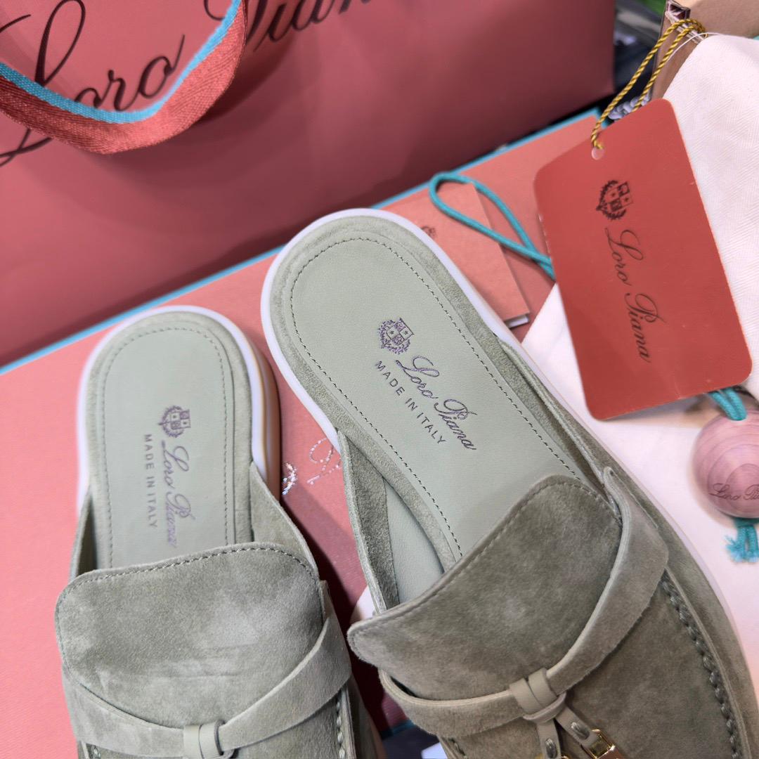LORO SUMMER CHARM