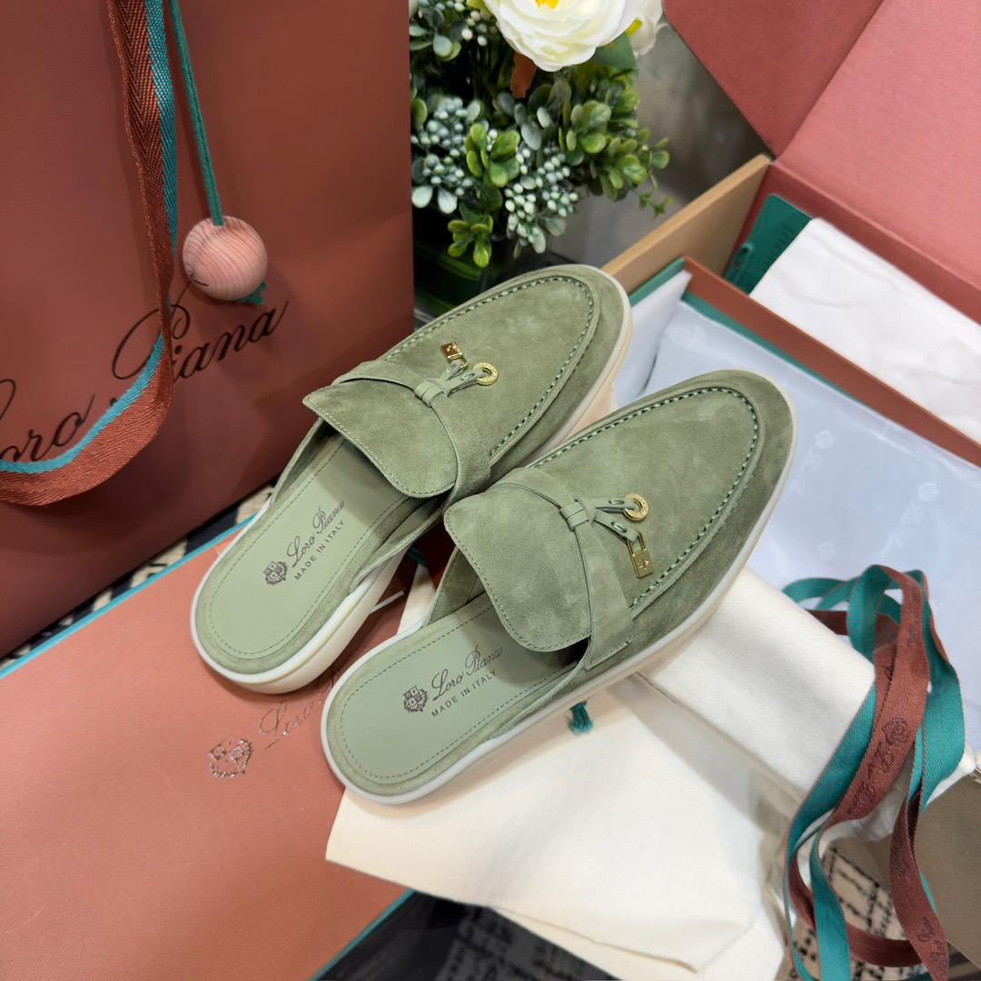LORO SUMMER CHARM