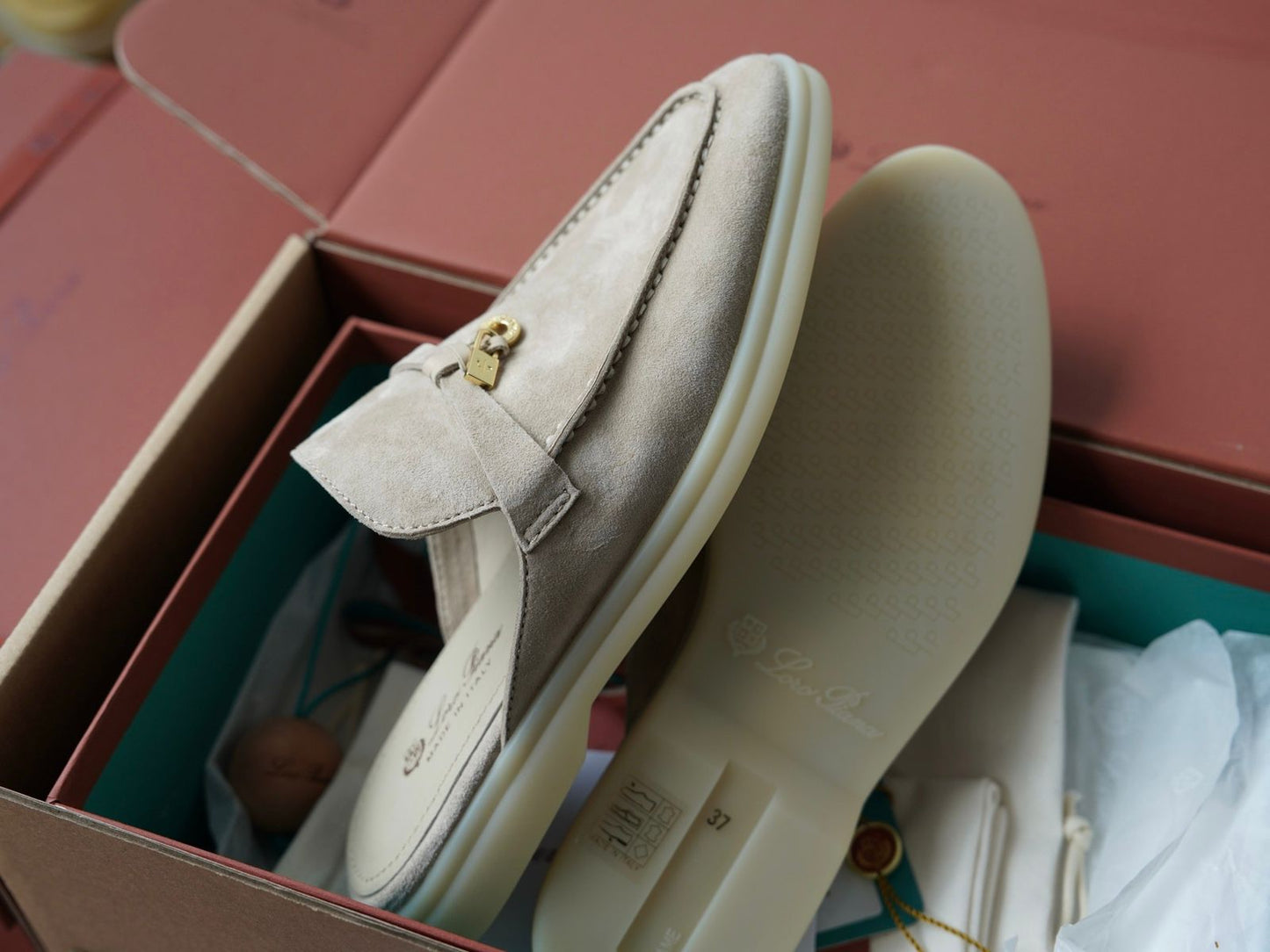 CHARMS WALK BABOUCHE LOAFER