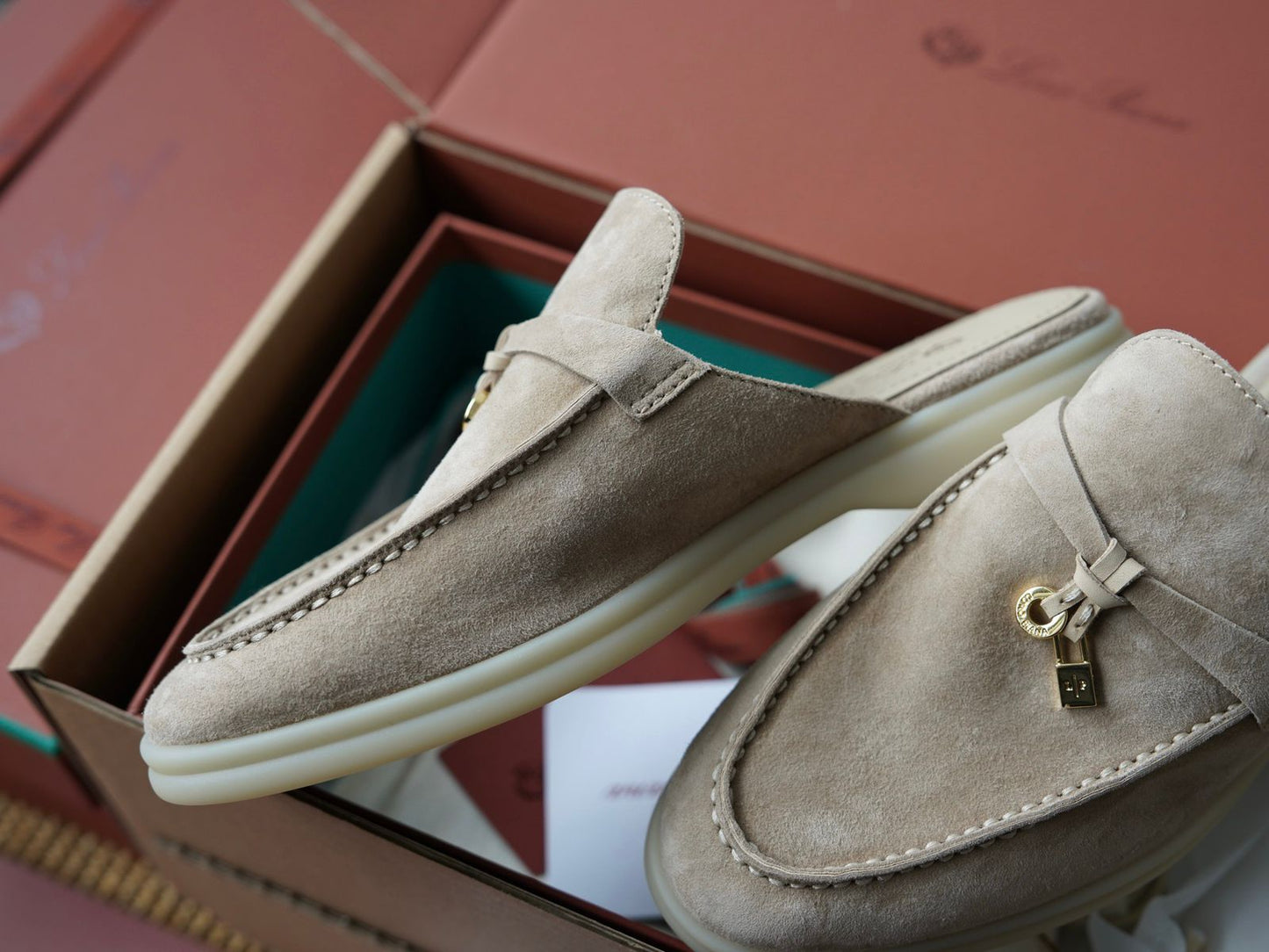 CHARMS WALK BABOUCHE LOAFER