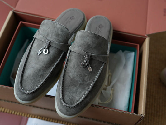 LORO SUMMER CHARM