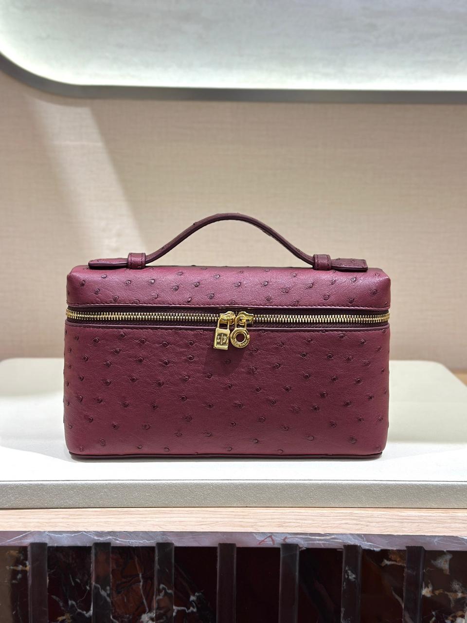 Loro L19 Ostrich Leather