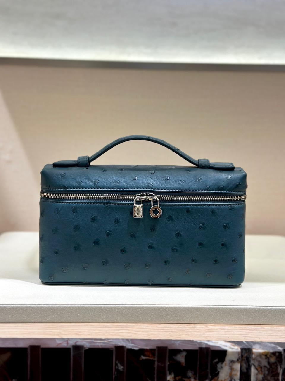 Loro L19 Ostrich Leather