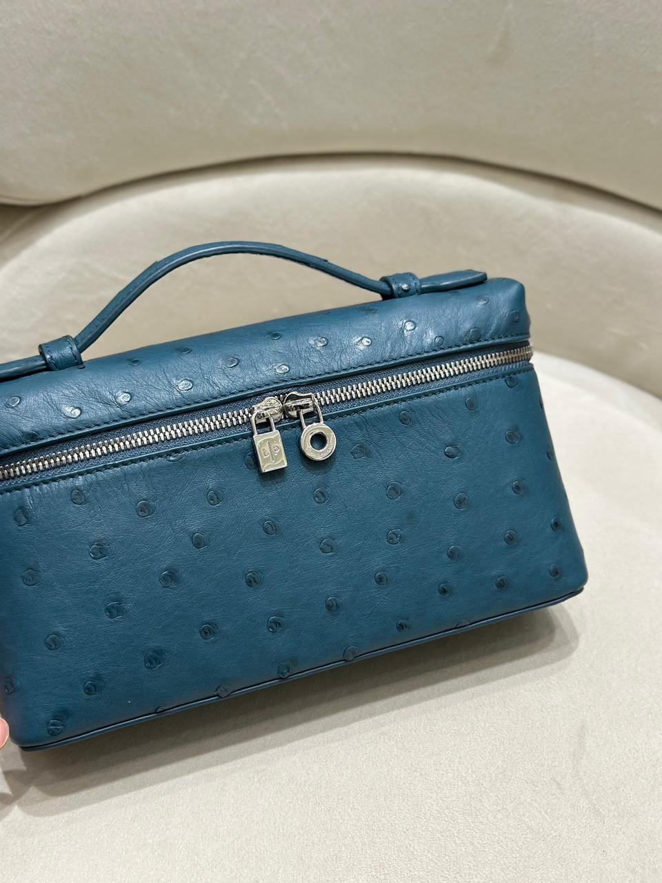 Loro L19 Ostrich Leather