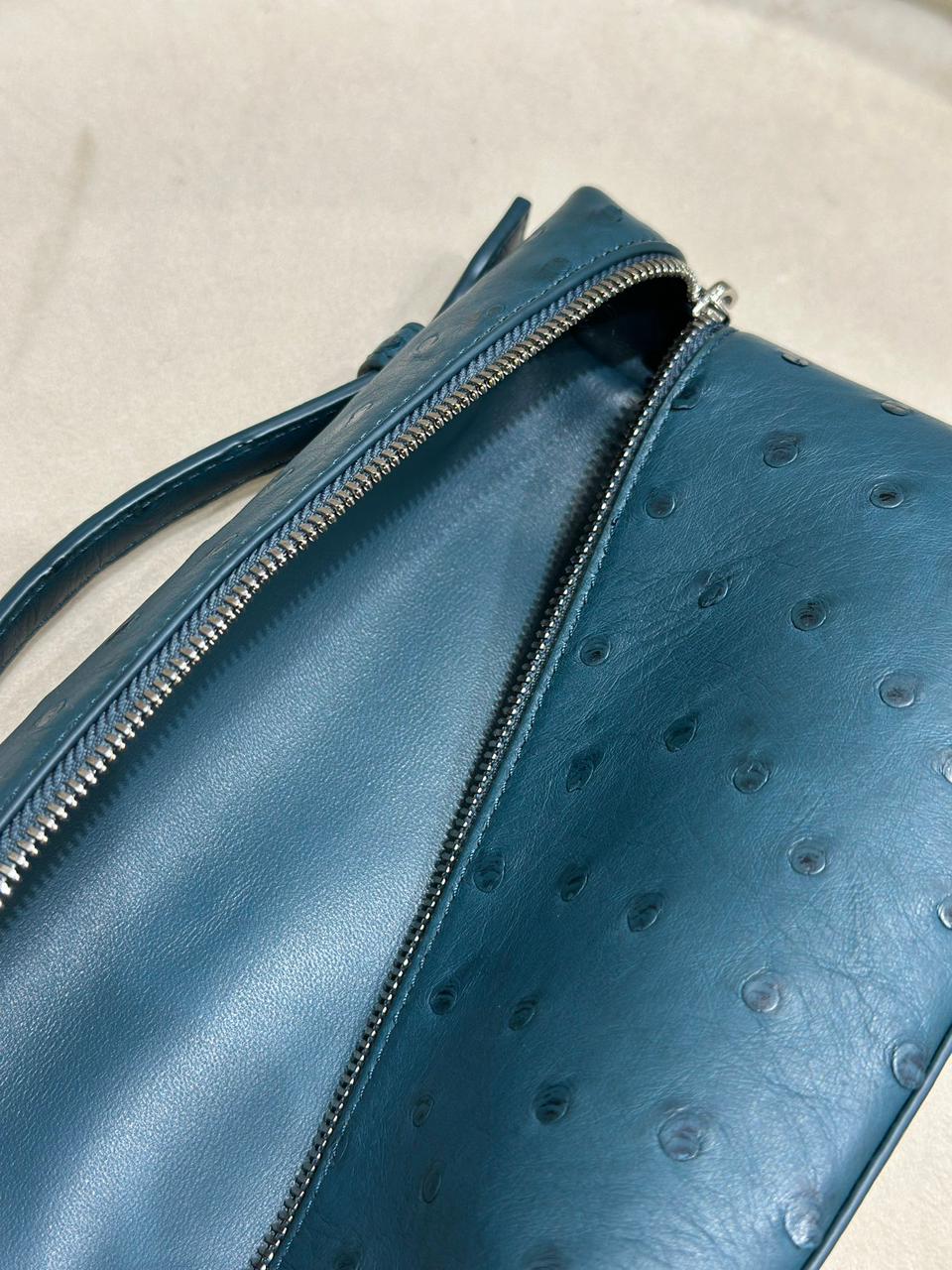 Loro L19 Ostrich Leather