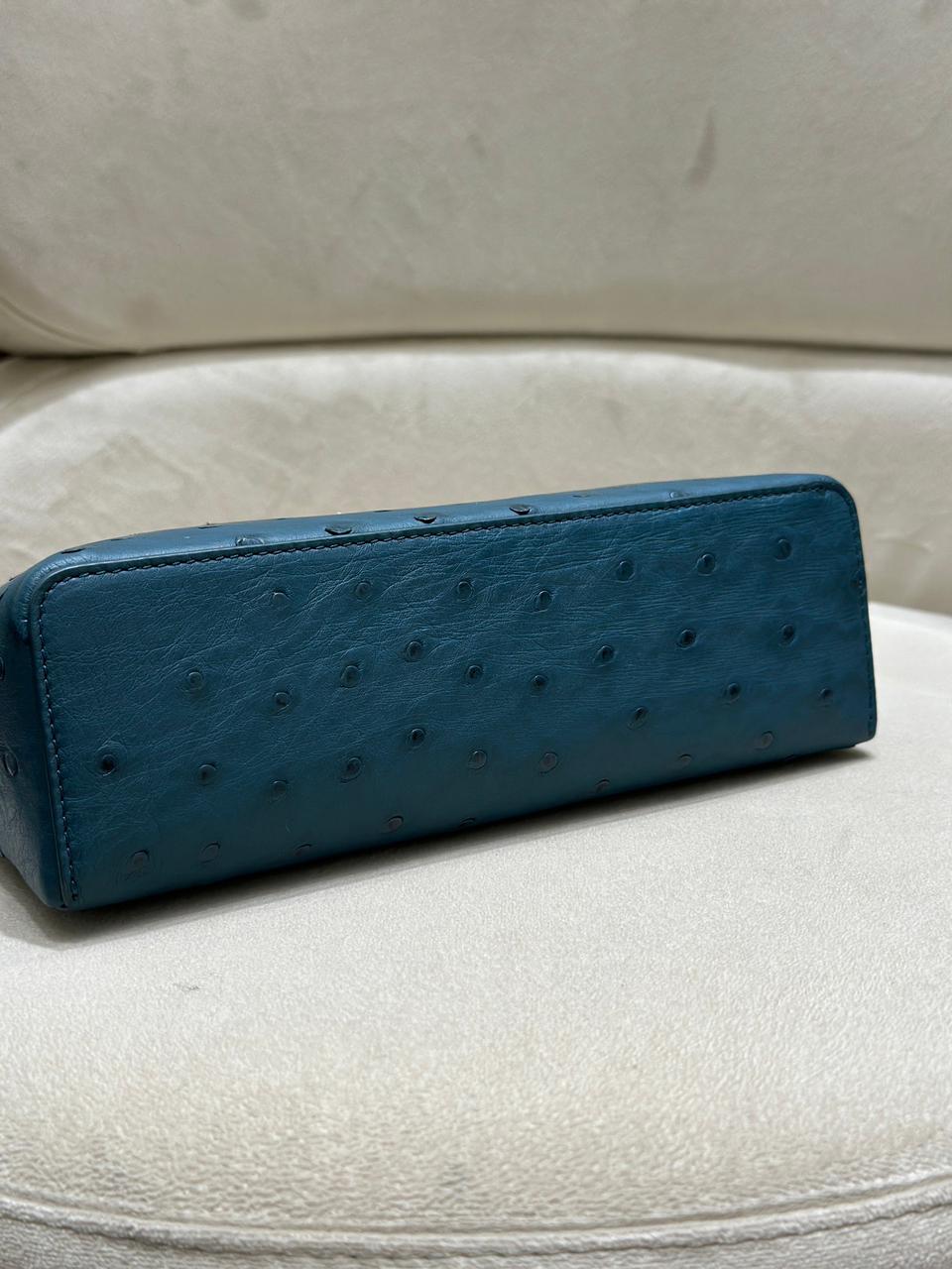 Loro L19 Ostrich Leather