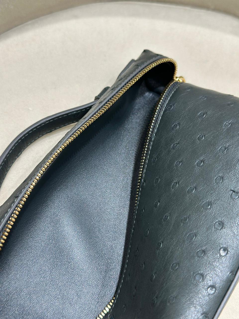 Loro L19 Ostrich Leather