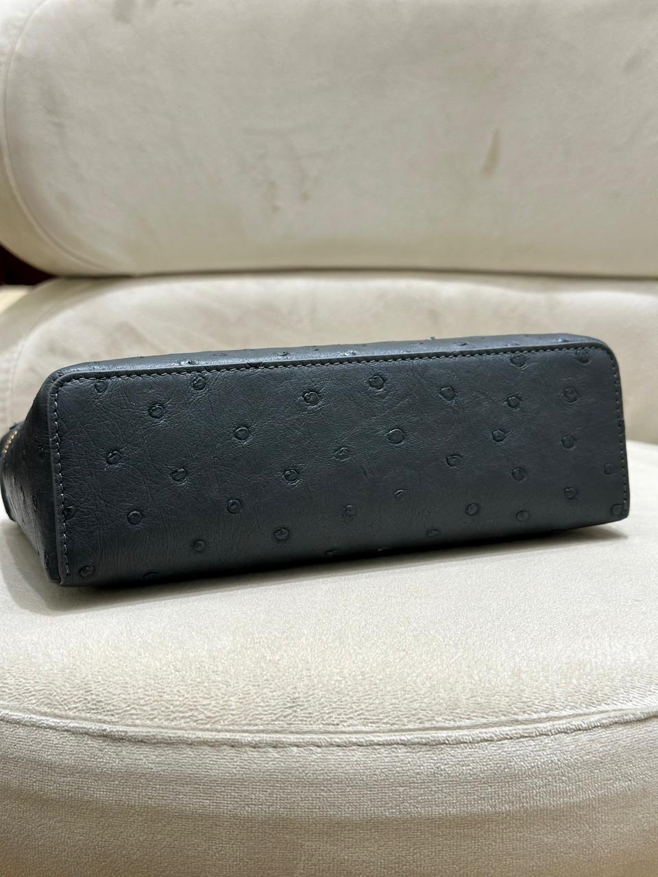 Loro L19 Ostrich Leather
