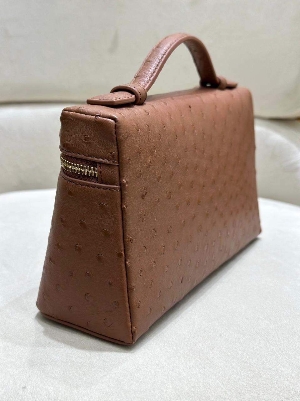 Loro L19 Ostrich Leather