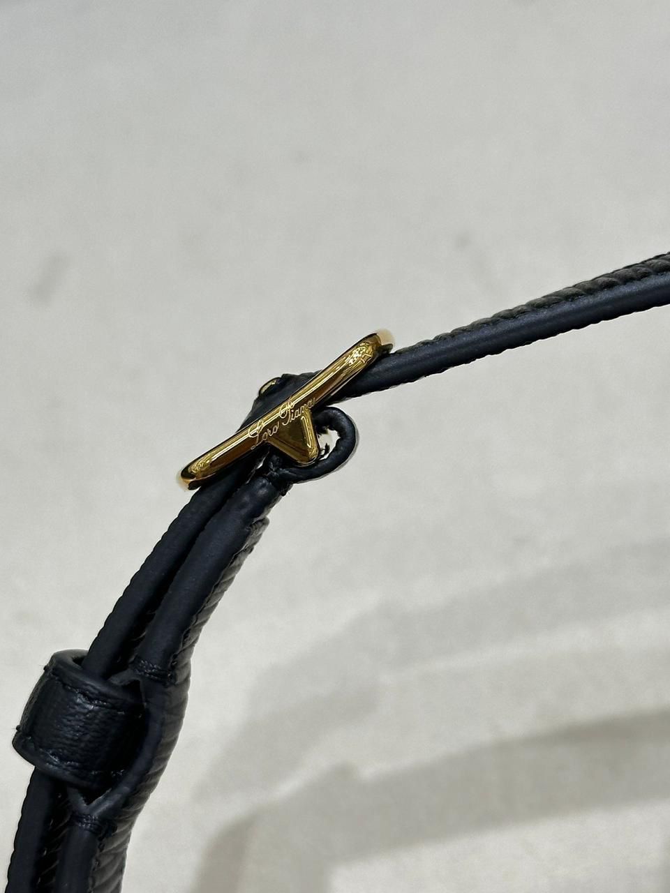 Lambskin or calfskin LP extra L23 black with gold