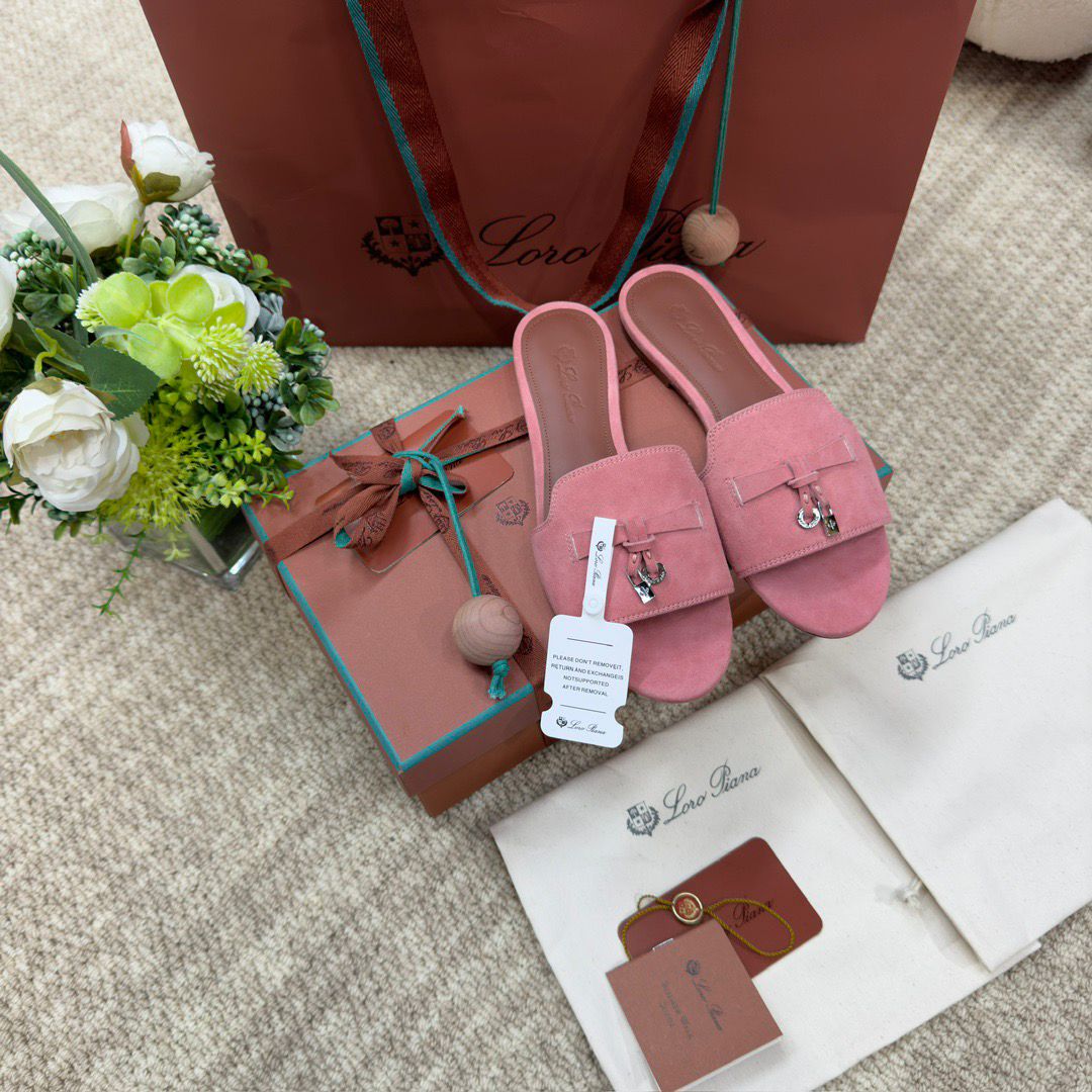 LORO P SUMMER CHARM SLIPPER