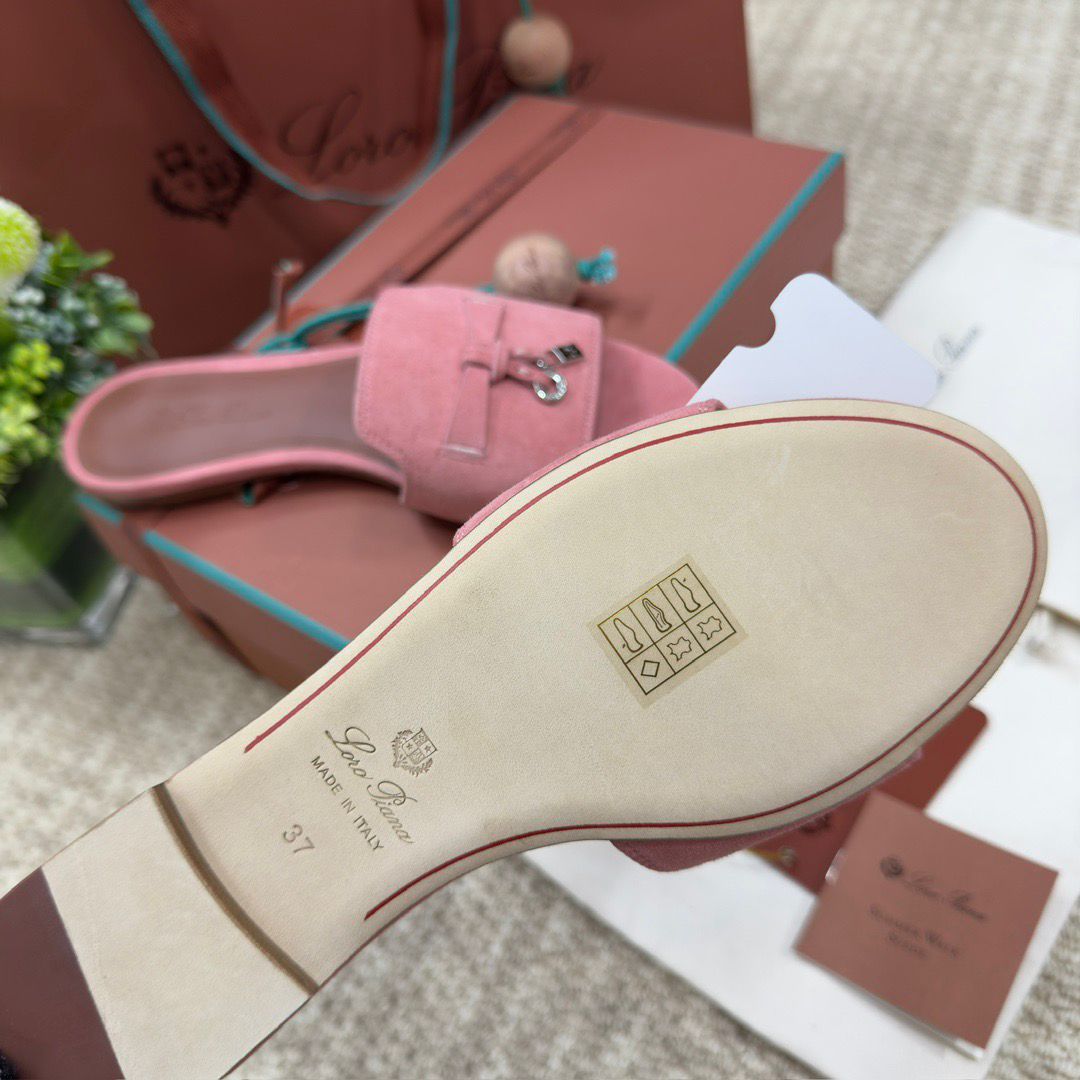 LORO P SUMMER CHARM SLIPPER