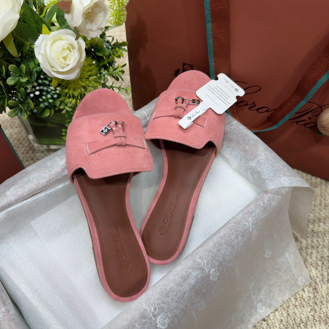 LORO P SUMMER CHARM SLIPPER