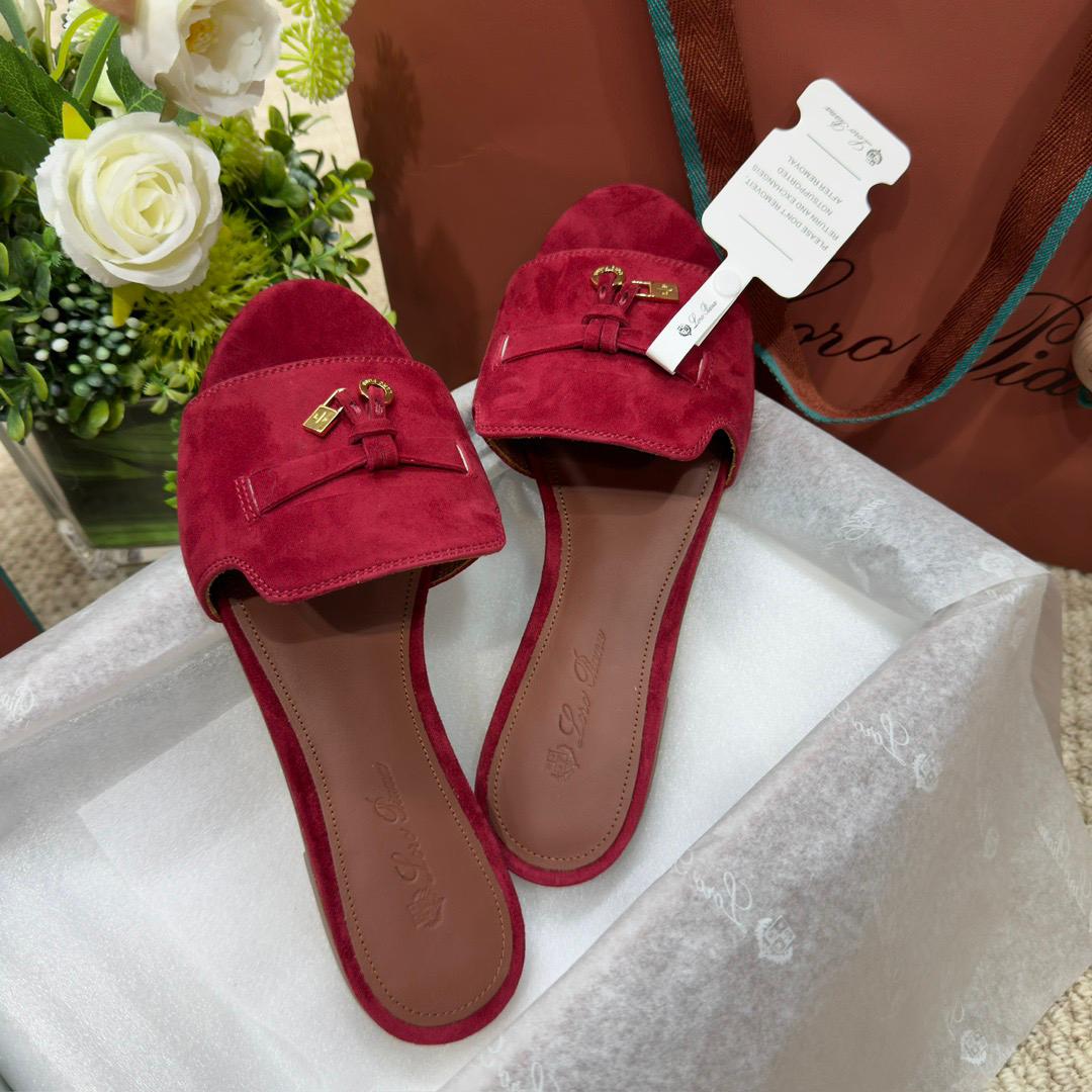 LORO P SUMMER CHARM SLIPPER
