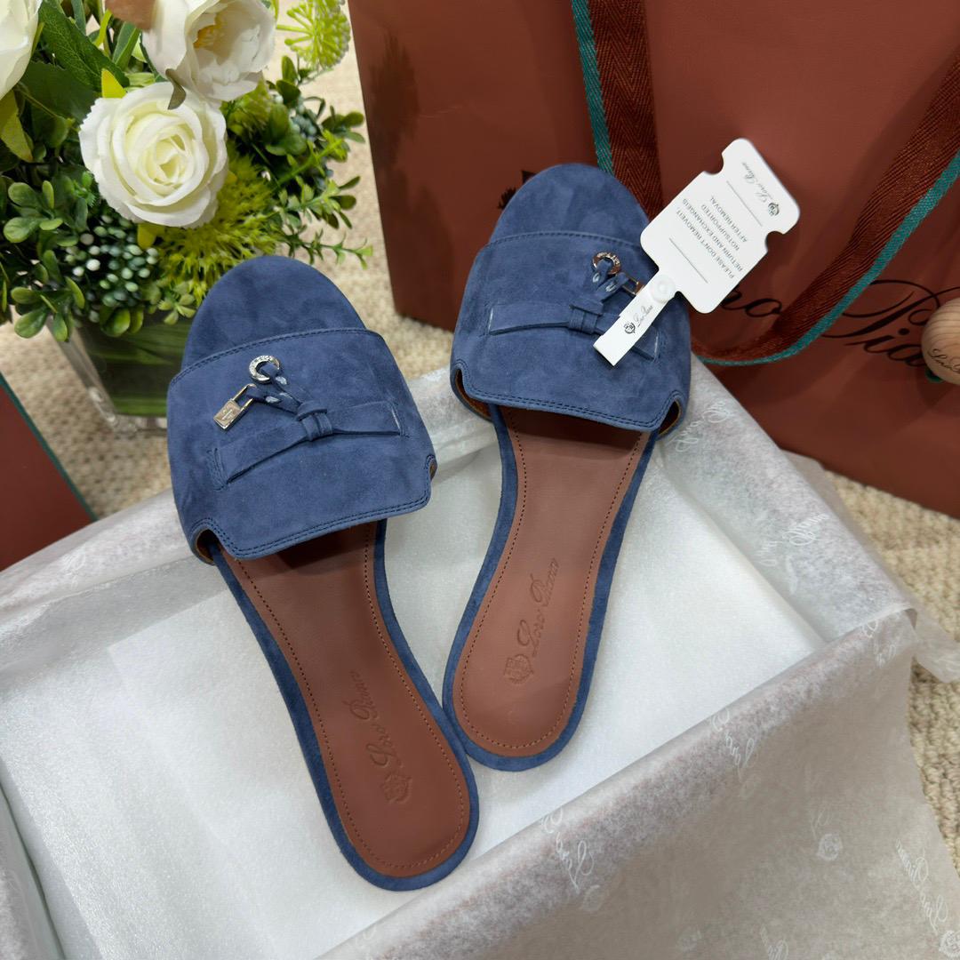 LORO P SUMMER CHARM SLIPPER