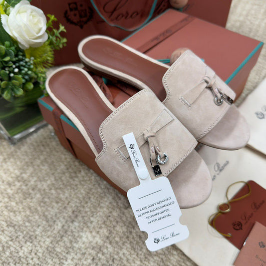 LORO P SUMMER CHARM SLIPPER