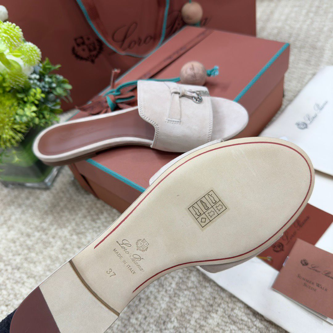 LORO P SUMMER CHARM SLIPPER