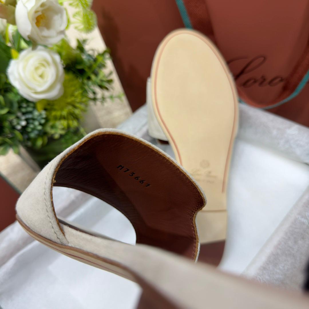LORO P SUMMER CHARM SLIPPER