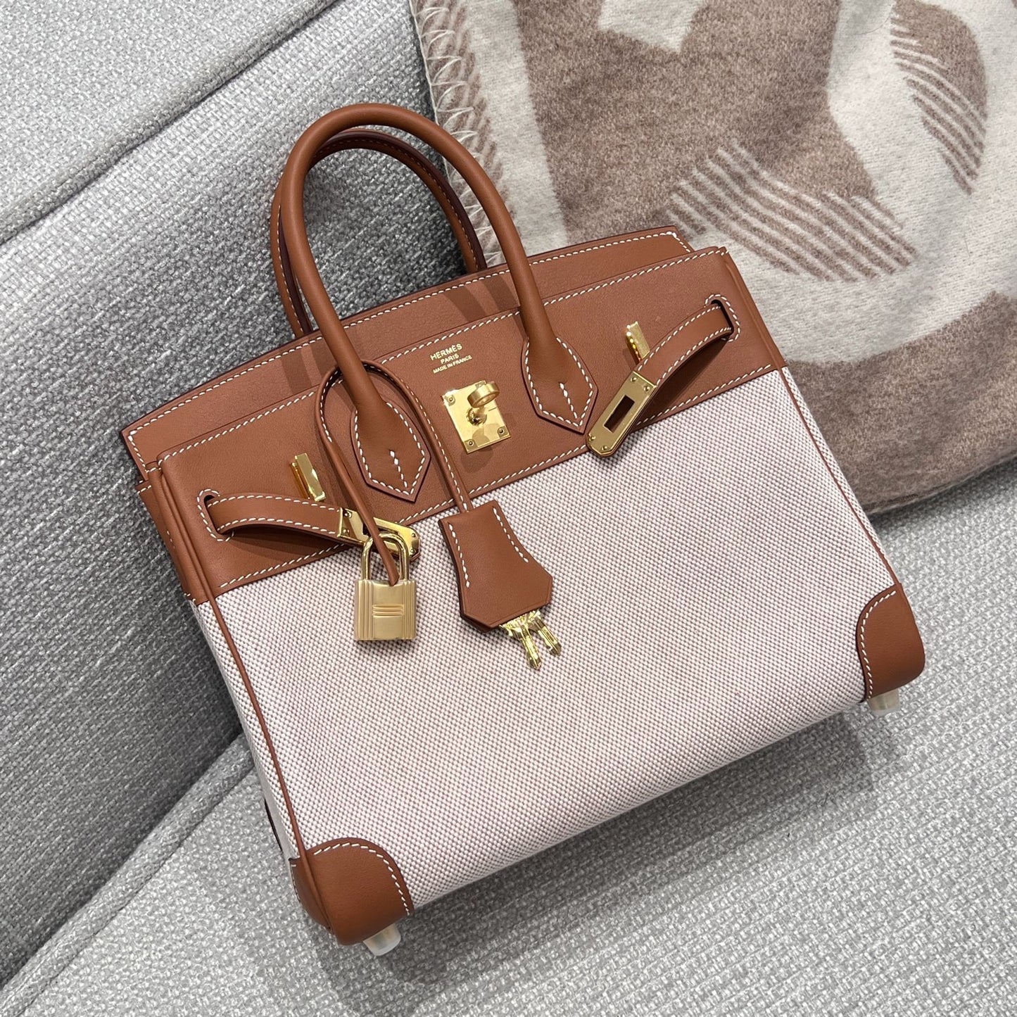 BK 25 Gold Color